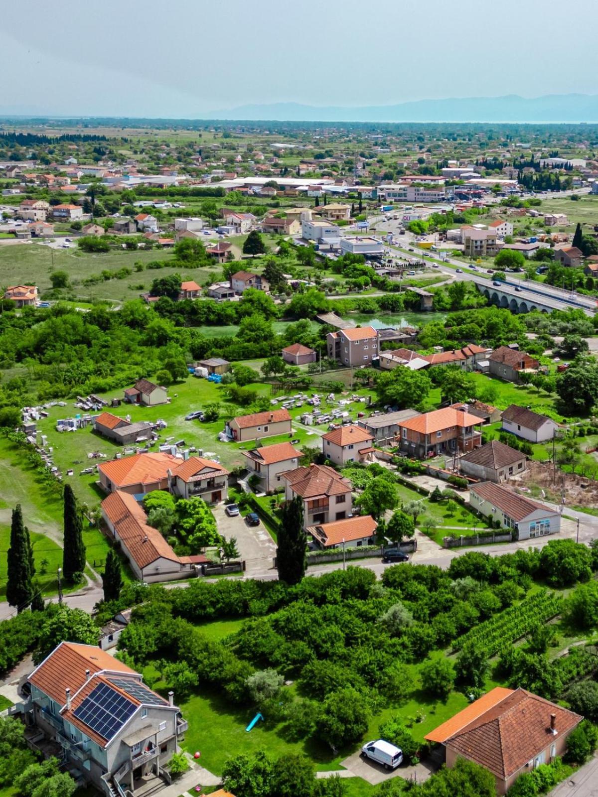 Apartments Aerodrom Podgorica Exterior photo