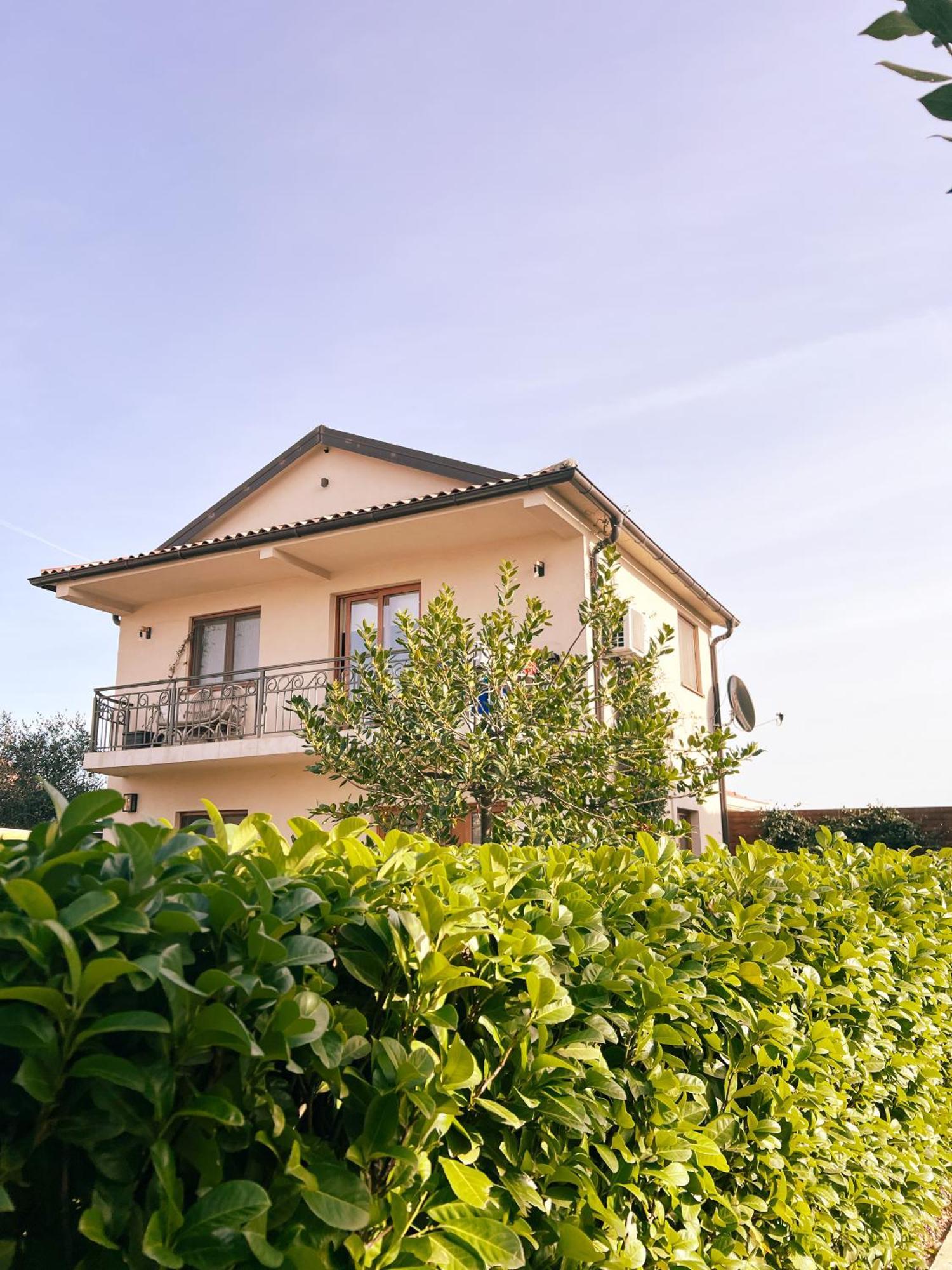 Apartments Aerodrom Podgorica Exterior photo