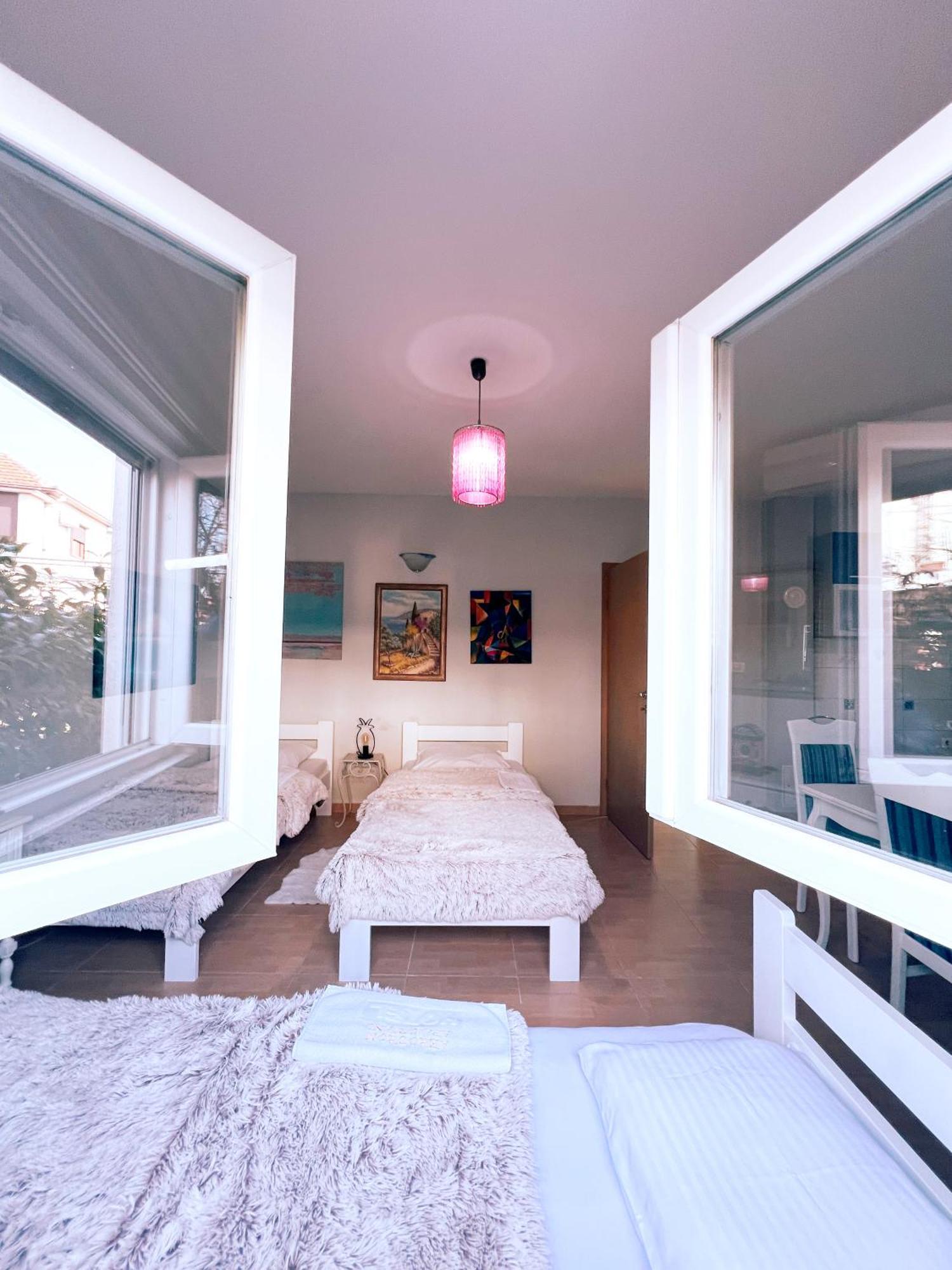 Apartments Aerodrom Podgorica Exterior photo
